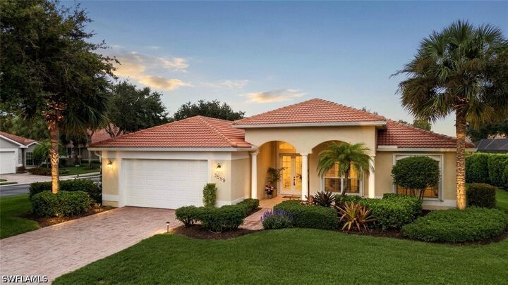 Property Photo:  3899 Aurora Court  FL 34116 