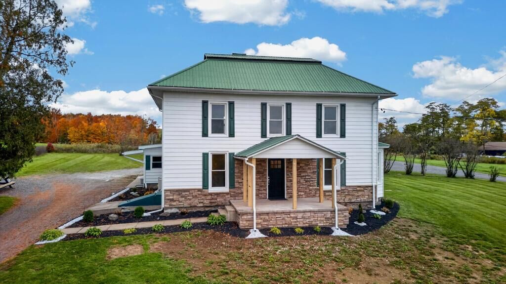 Property Photo:  260 Leraysville Rd  PA 18829 