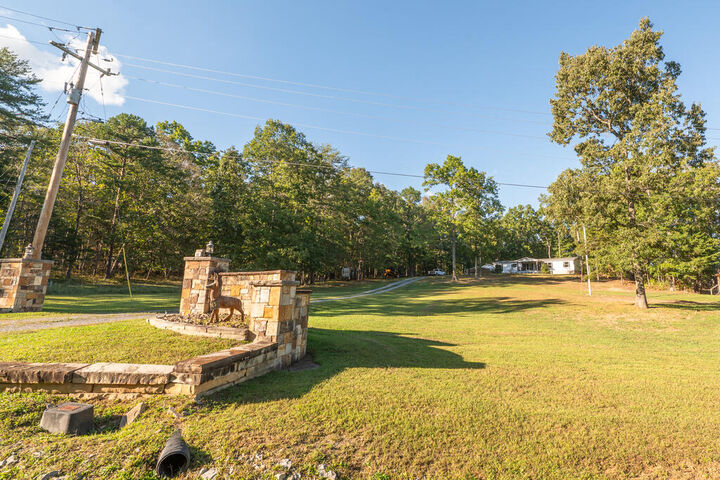 Property Photo:  515 Quarry Road  TN 37327 