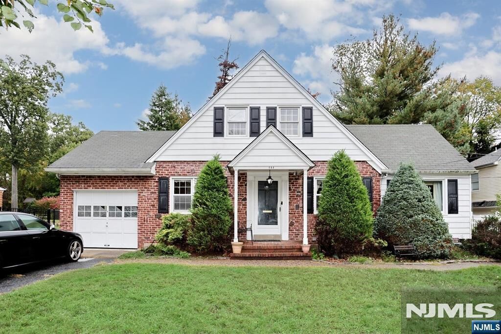 Property Photo: 844 Bellis Parkway NJ 07649