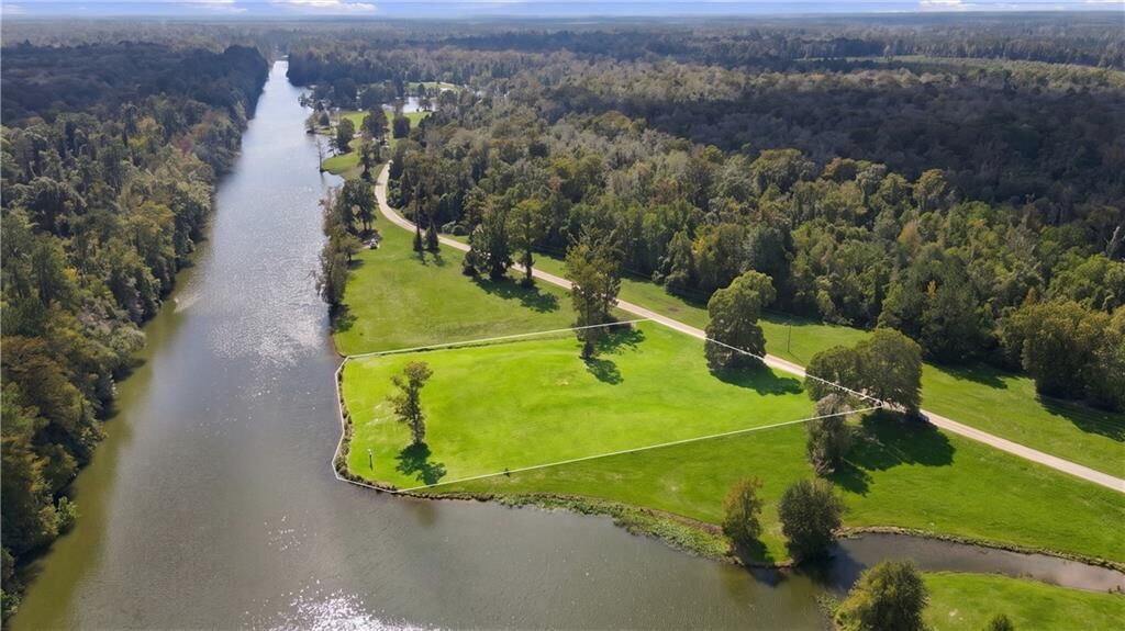 Property Photo:  Lot 9 Bushwood Estate180 Kokomo Lane  LA 70431 