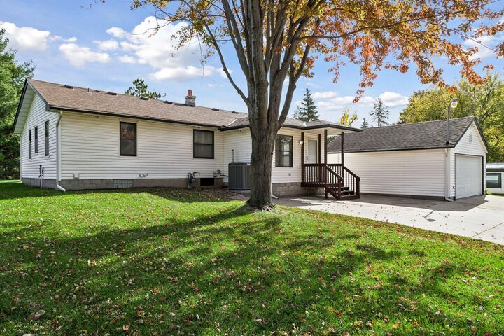 Property Photo: 15601 Martin Drive MN 55306