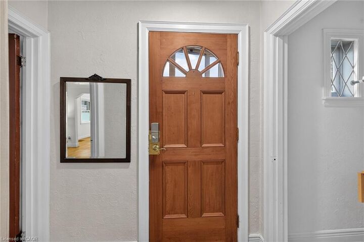 Property Photo:  603 Upper Wentworth Street  ON L9A 4V1 