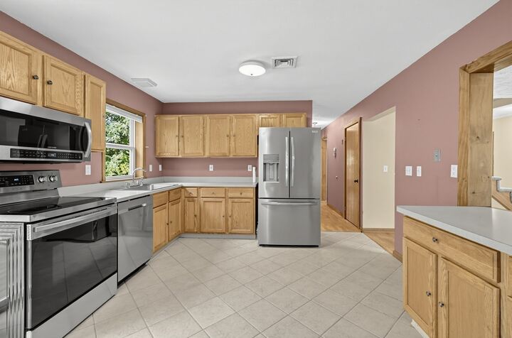 Property Photo:  305 Wren St  MA 02718 