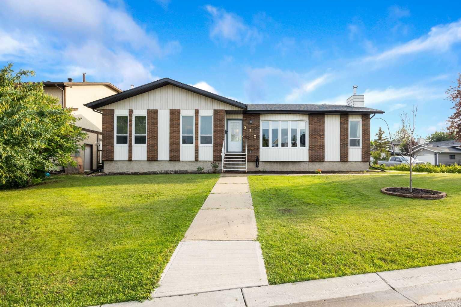 Property Photo:  222 Berens Place  AB T9K 2C4 