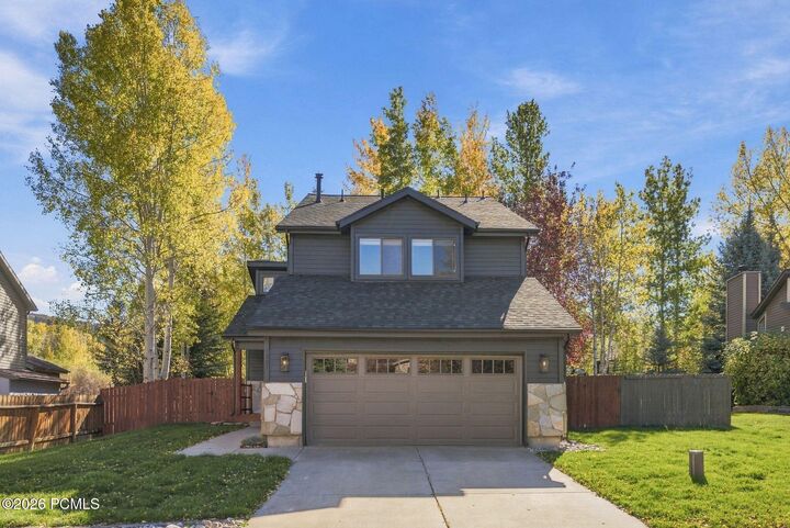 Property Photo: 1327 W Quail Meadows Road UT 84098