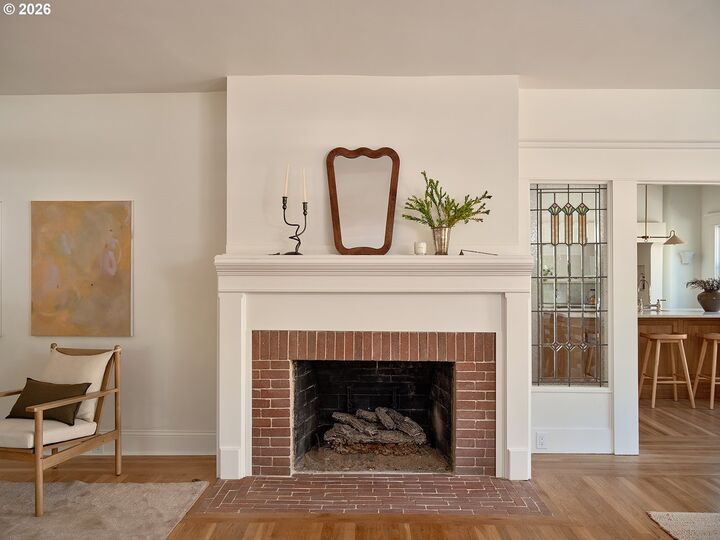 Property Photo: 4006 NE Flanders St OR 97232