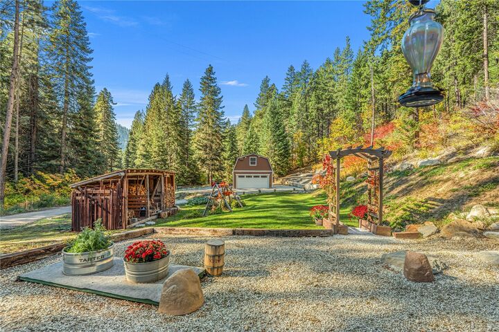 Home for sale in Leavenworth: 16735 Second Creek Road, Leavenworth, WA ...