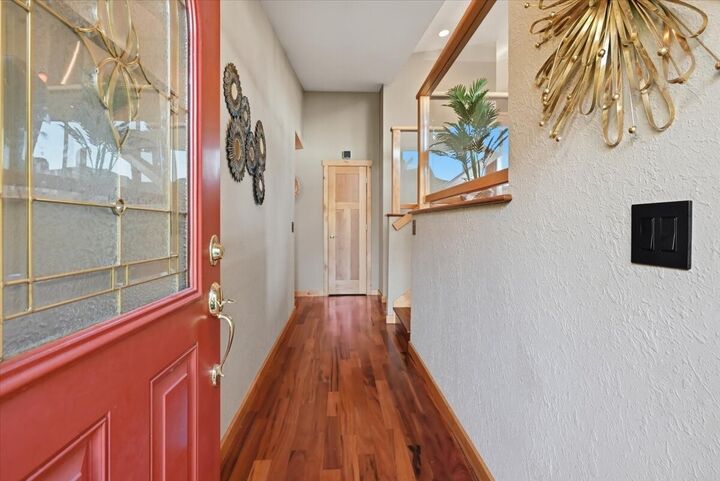 Property Photo: 915 S 261st Place WA 98198