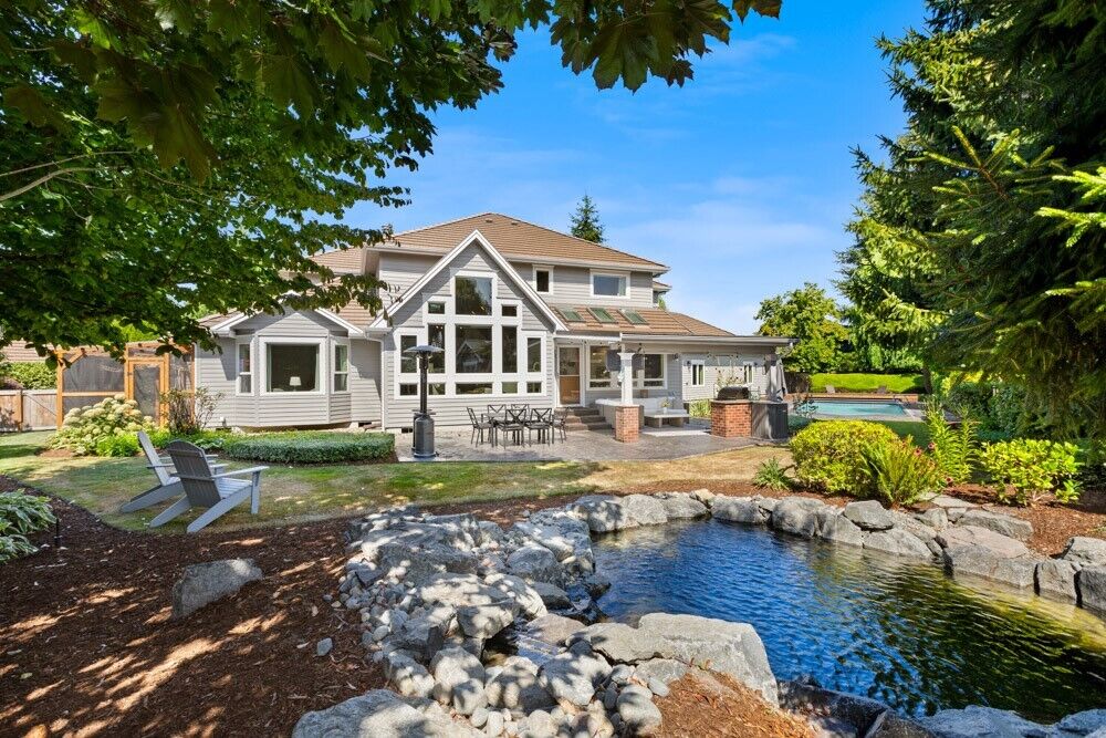 Property Photo: 831 21st Street NW WA 98371