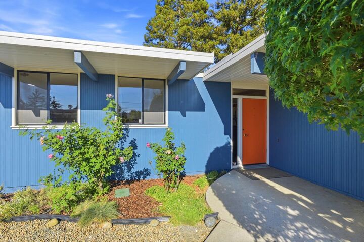 Property Photo:  2015 Ticonderoga Drive  CA 94402 