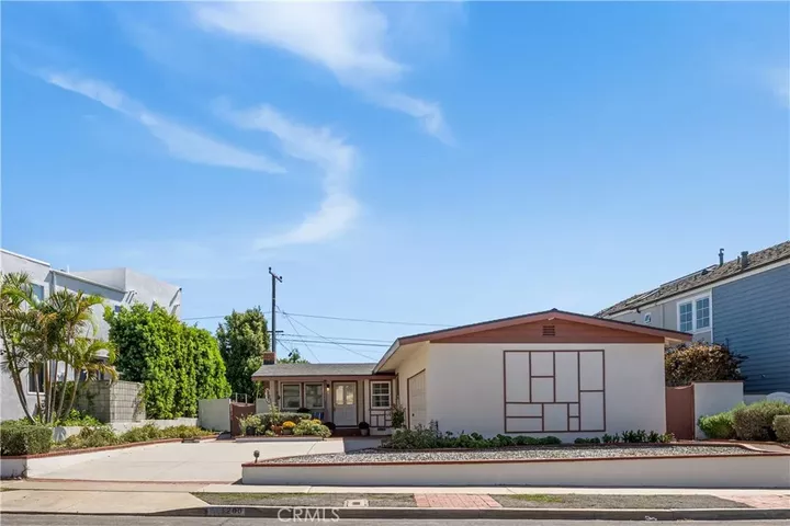 Property Photo:  1200 Catalina Avenue  CA 90740 