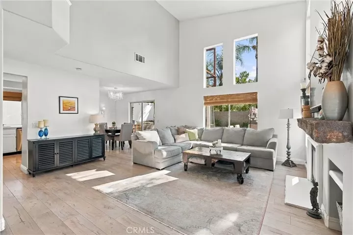 Property Photo:  61 Clementine Street  CA 92679 