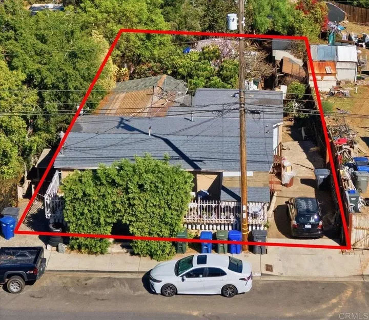 Property Photo: 2415 Van Ness Avenue CA 91950