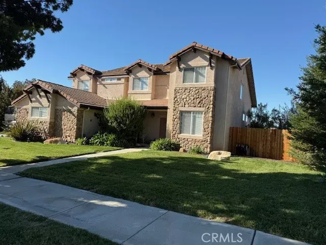 Property Photo: 1711 Skyview Drive CA 93446