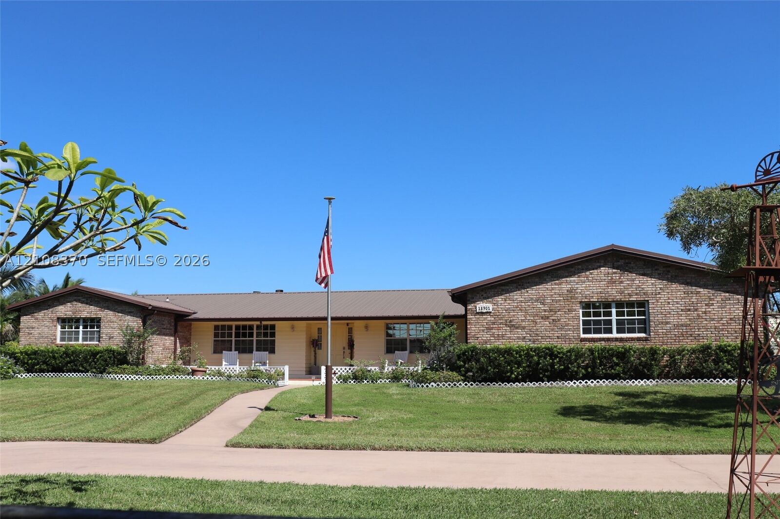 Property Photo:  18901 SW 63rd St  FL 33332 