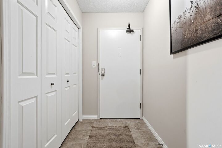 Property Photo:  2275 McIntyre Street 309  SK S4P 2S1 
