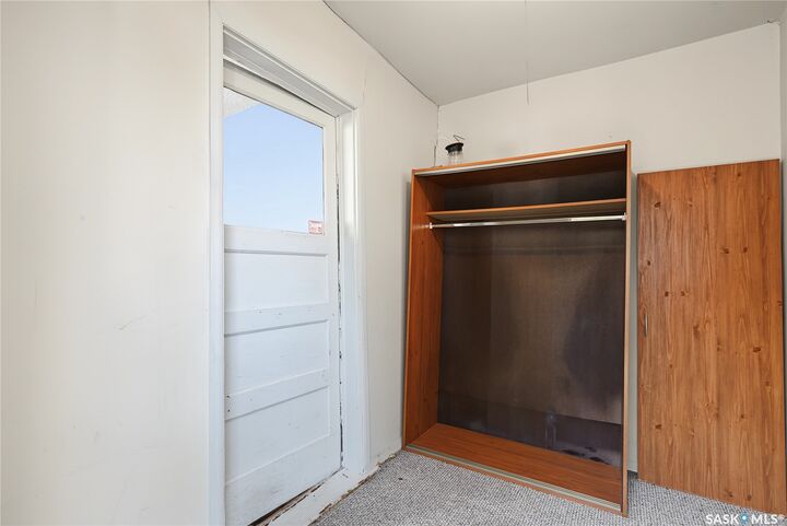 Property Photo:  929 Hall Street W  SK S6H 2S3 