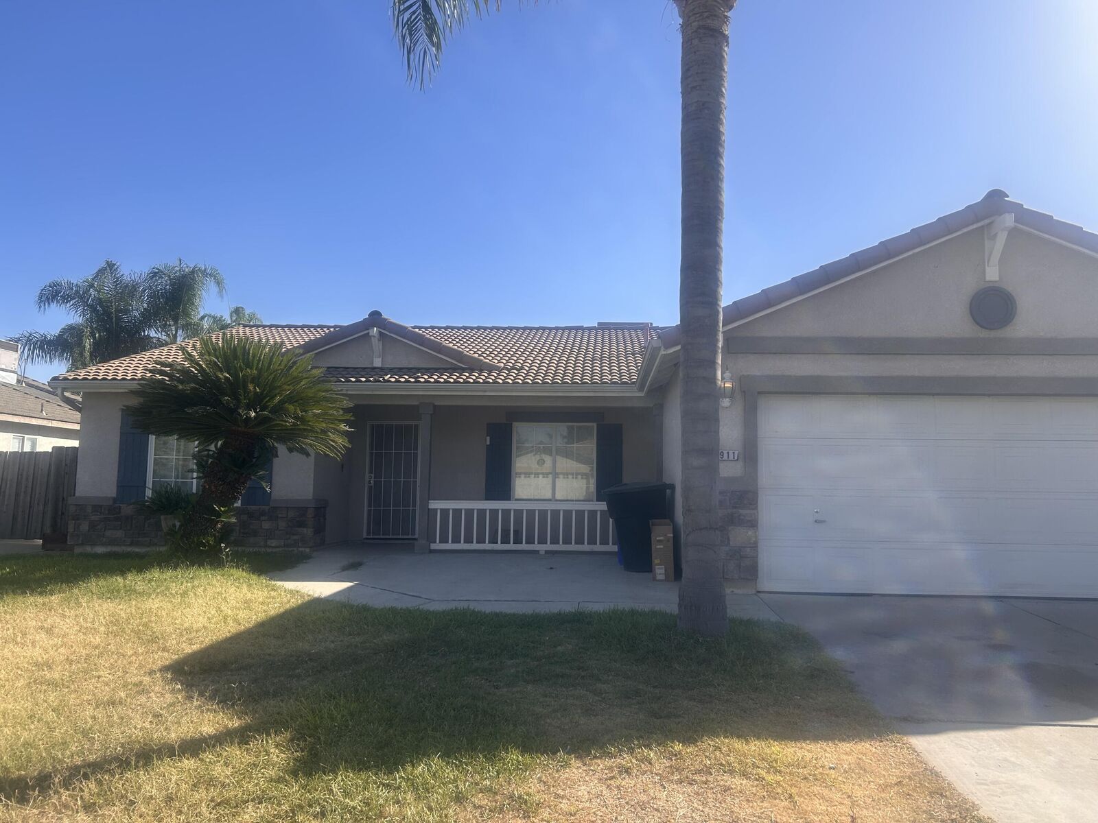 Property Photo:  1911 W Pioneer Ave Avenue  CA 93257 