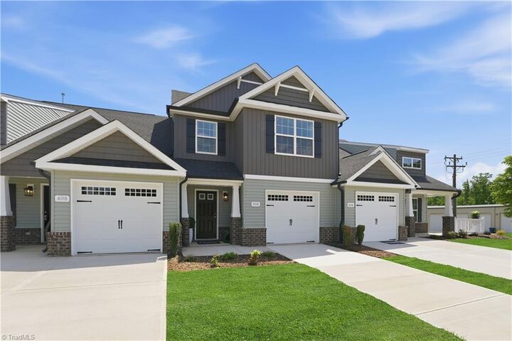 Property Photo:  112 Sienna Court  NC 27298 