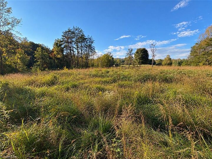 Property Photo: 2211 High Rock Road NC 28606