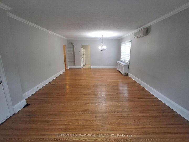 Property Photo:  1220 Avenue Road #1  ON M5N 2G4 