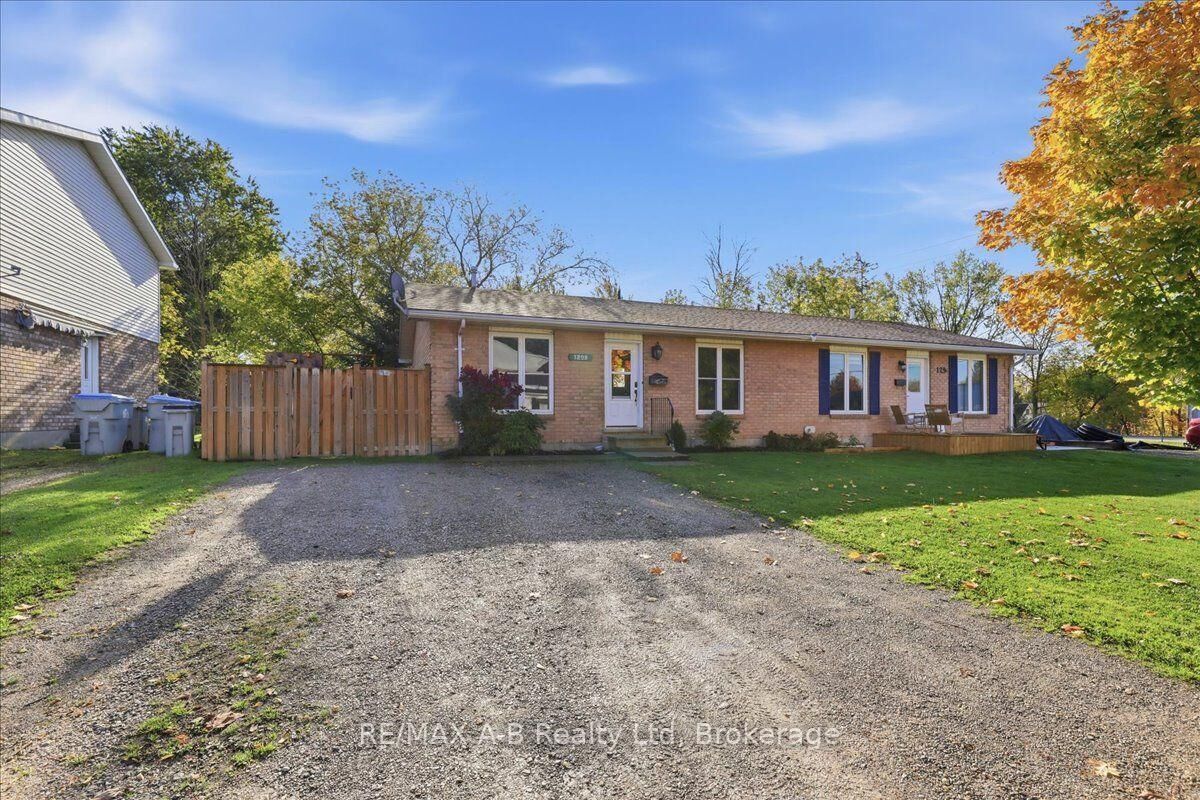 Property Photo:  129B Mitchell Court  ON N0K 1N0 