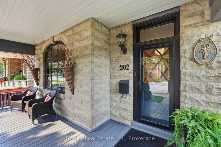 Property Photo:  202 Pine Street  ON L9Z 2P2 