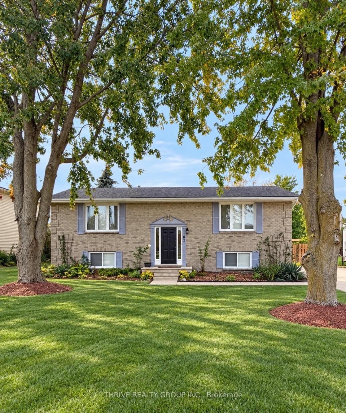 Property Photo:  182 Elizabeth Street  ON N0L 1M0 
