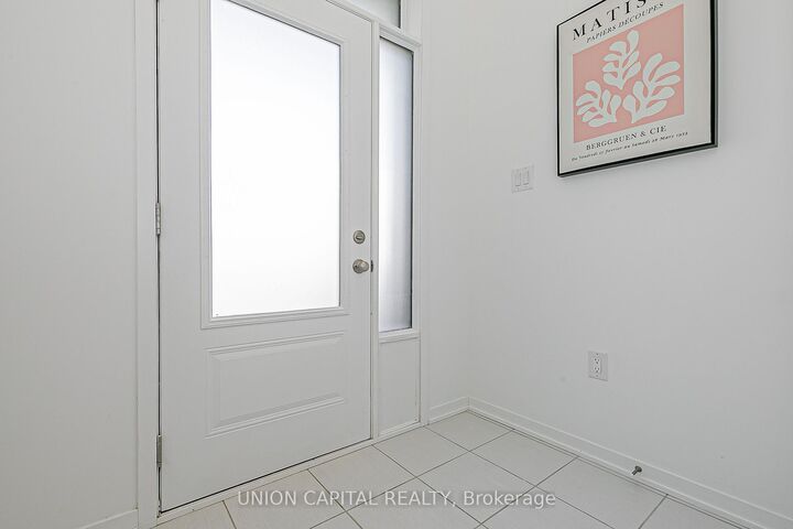 Property Photo:  799 Stanstead Path  ON L1K 3G4 