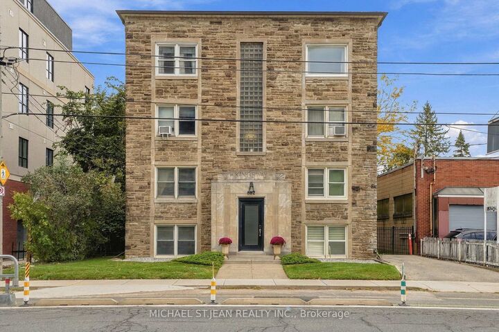 Property Photo:  802 King Street W 2  ON L8S 1K1 