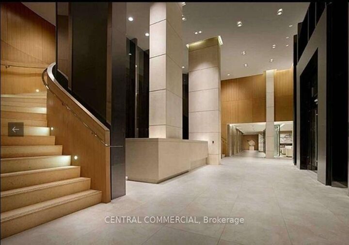 Property Photo:  120 Harrison Garden E 1212  ON M2N 0H1 