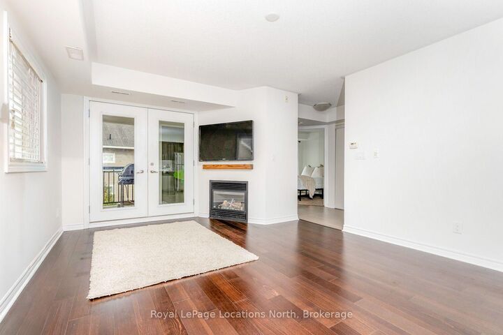 Property Photo:  1 Brandy Lane Drive 300  ON L9Y 0X4 