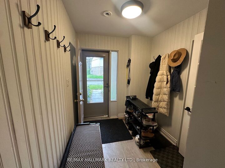 Property Photo:  51 Paulander Drive 108  ON N2M 5E5 