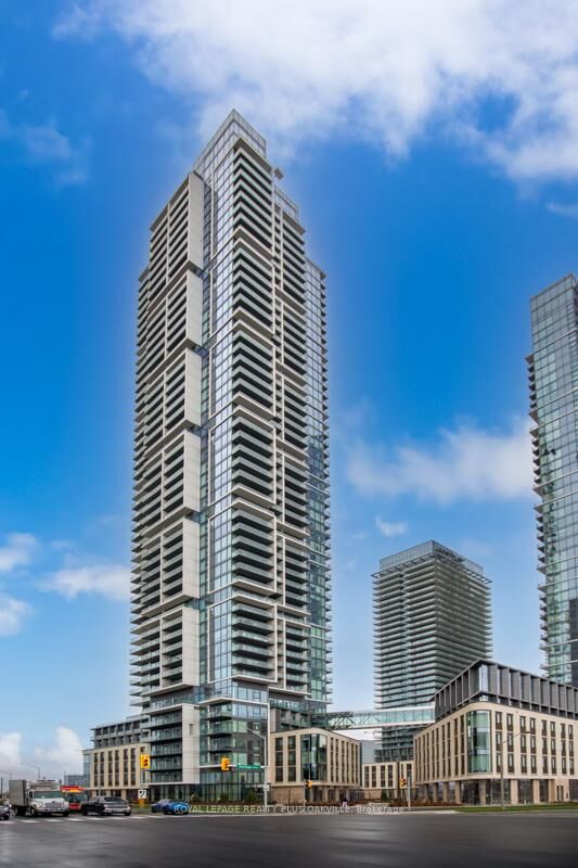 Property Photo:  7890 Jane Street 3801  ON L4K 0K9 