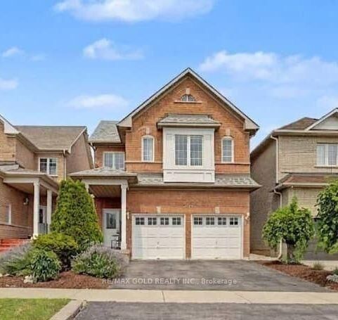 Property Photo:  7269 Lantern Fly Hollow  ON L5W 1K2 