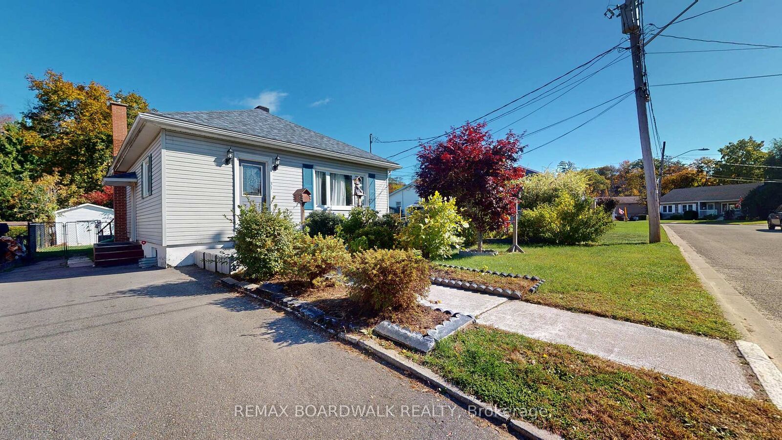 Property Photo:  31 Wright Crescent  ON K6V 3W9 
