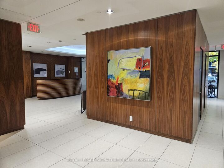 Property Photo:  1 Valhalla Inn Road 608  ON M9B 1S9 