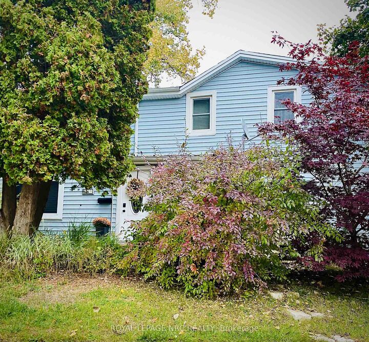 Property Photo:  1 John Avenue  ON N3L 2S8 