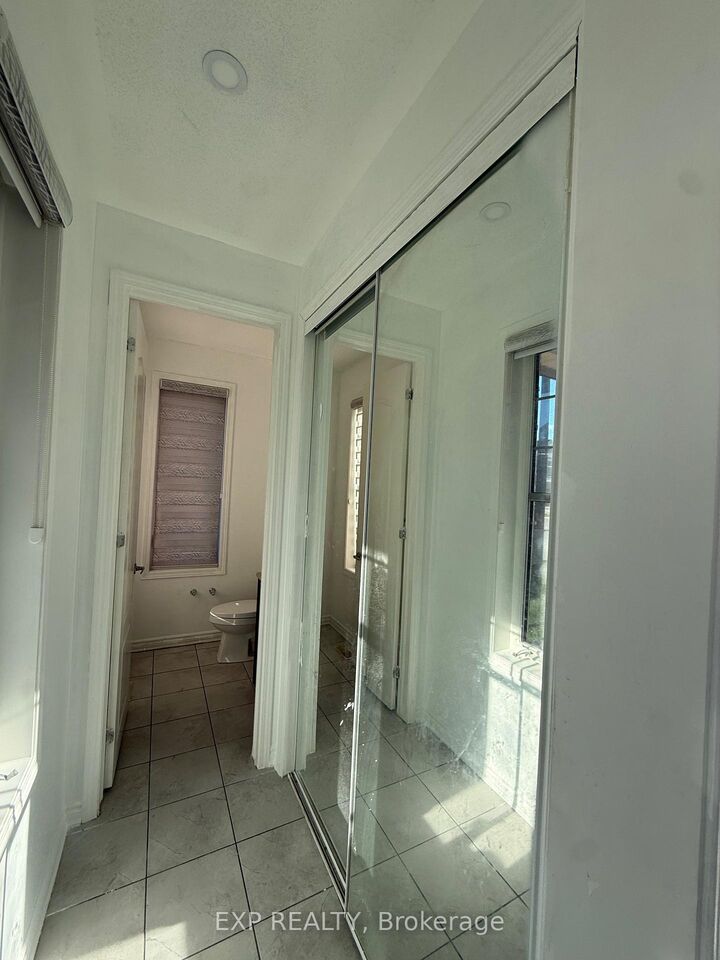 Property Photo:  8 Redfern Street  ON L7A 4T8 