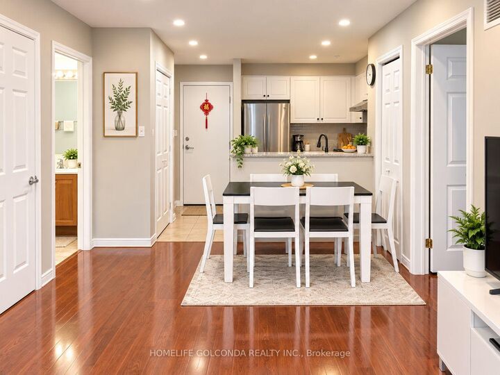 Property Photo:  5235 Finch Avenue E 319  ON M1S 5X3 