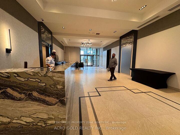 Property Photo:  15 Watergarden Drive 2106  ON L5R 1B2 