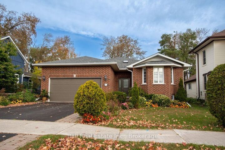 Property Photo:  90 Albert Street  ON K0L 2H0 