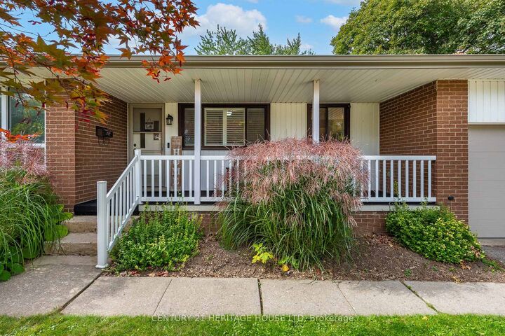 Photo de la propriété: 39 Wren Crescent ON N2A 1Y7