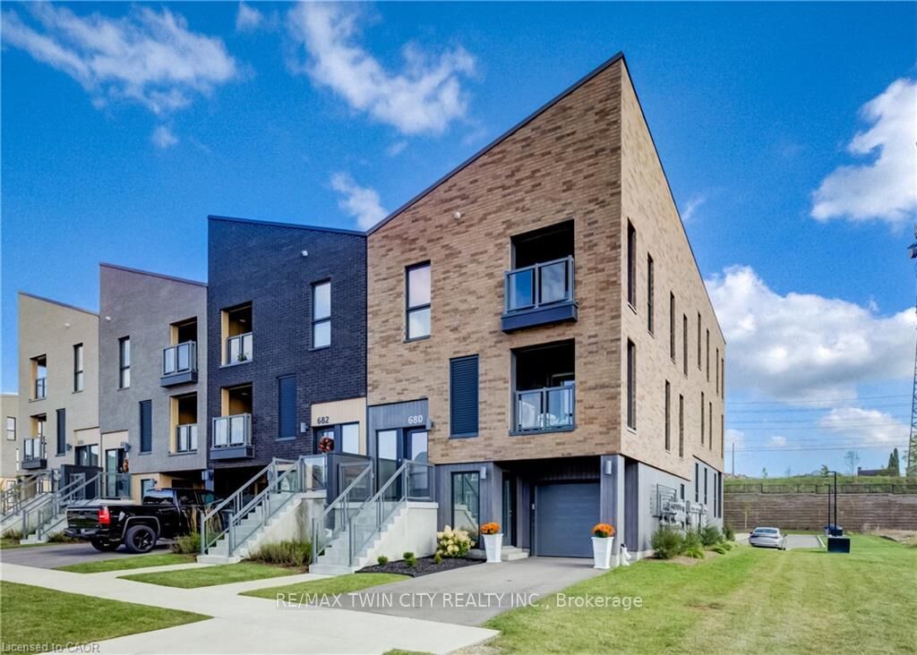 Property Photo: 680 Benninger Drive ON N2E 0J4
