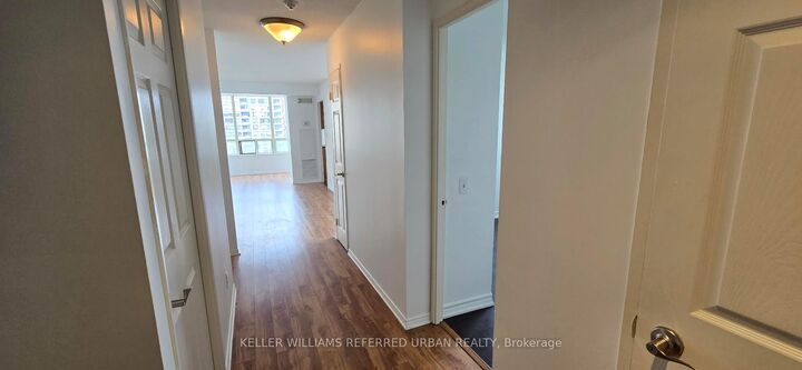 Property Photo:  7 Bishop Avenue 611  ON M2M 4J4 