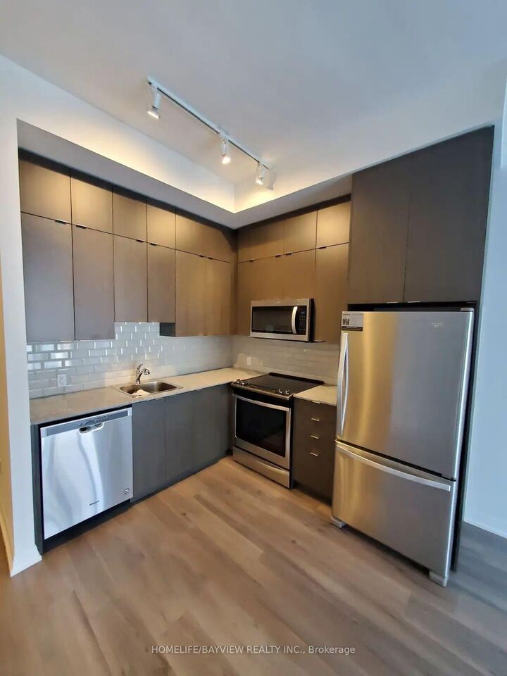 Property Photo:  60 Ann O'Reilly Road Ph66  ON M2J 0C9 