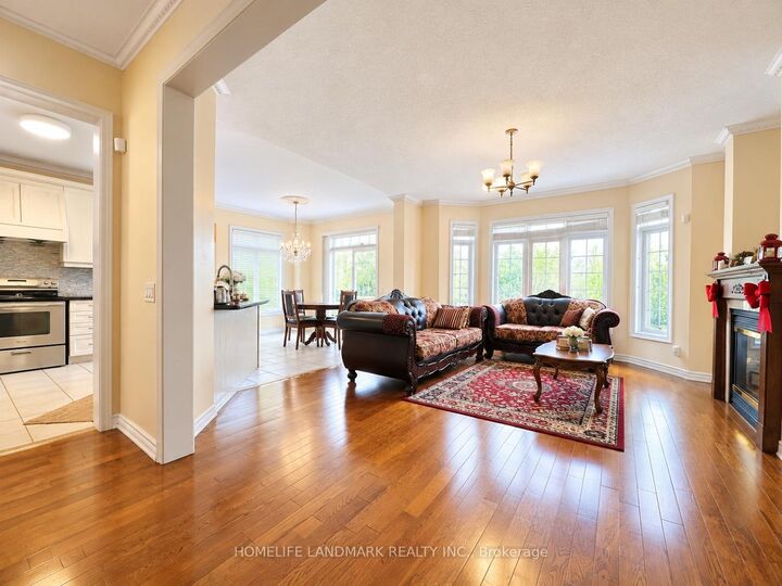 Property Photo:  37 Brass Drive  ON L4E 4T3 