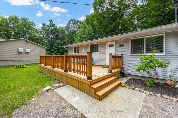 Property Photo:  114 Desroches Trail  ON L9M 0H9 