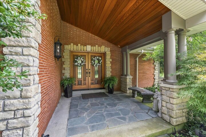 Property Photo:  136 South Drive  PA 15238 